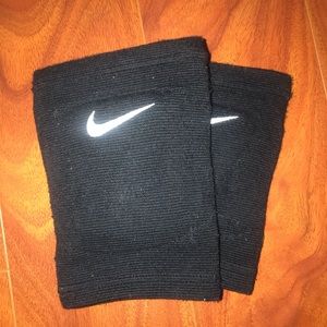 Nike knee pads volley ball black